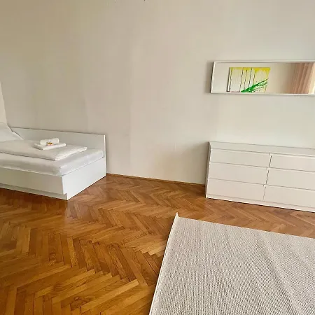 Zum Schlossberg - 1 Self Check-in