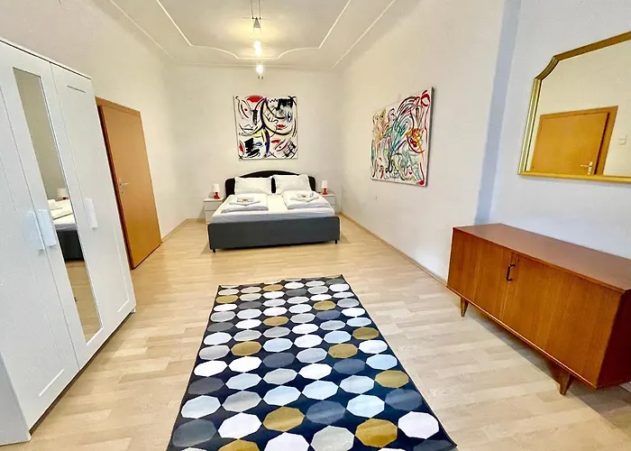 Zum Schlossberg - 1 Self Check-in Apartmán Štýrský Hradec